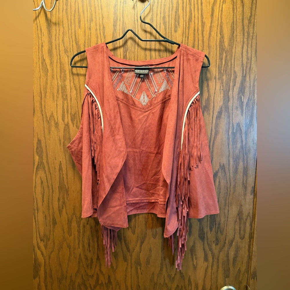 Shyanne Women's Rust Fringe Vest-Brand New